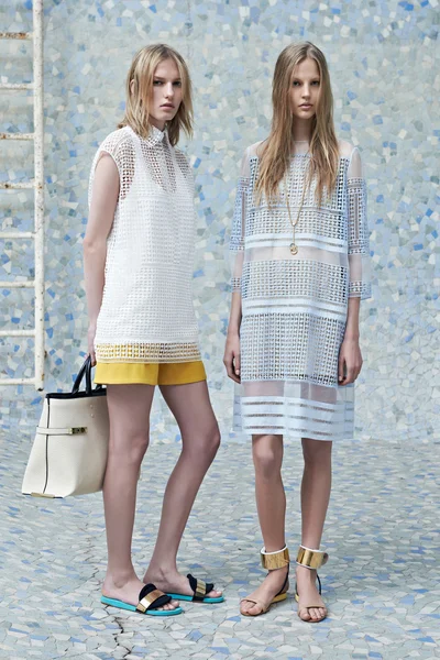 Look 9
